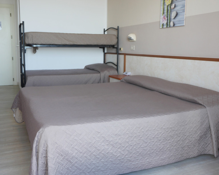 media.Slide_CamereFamily_2Hotel_David_LidoDiSavio