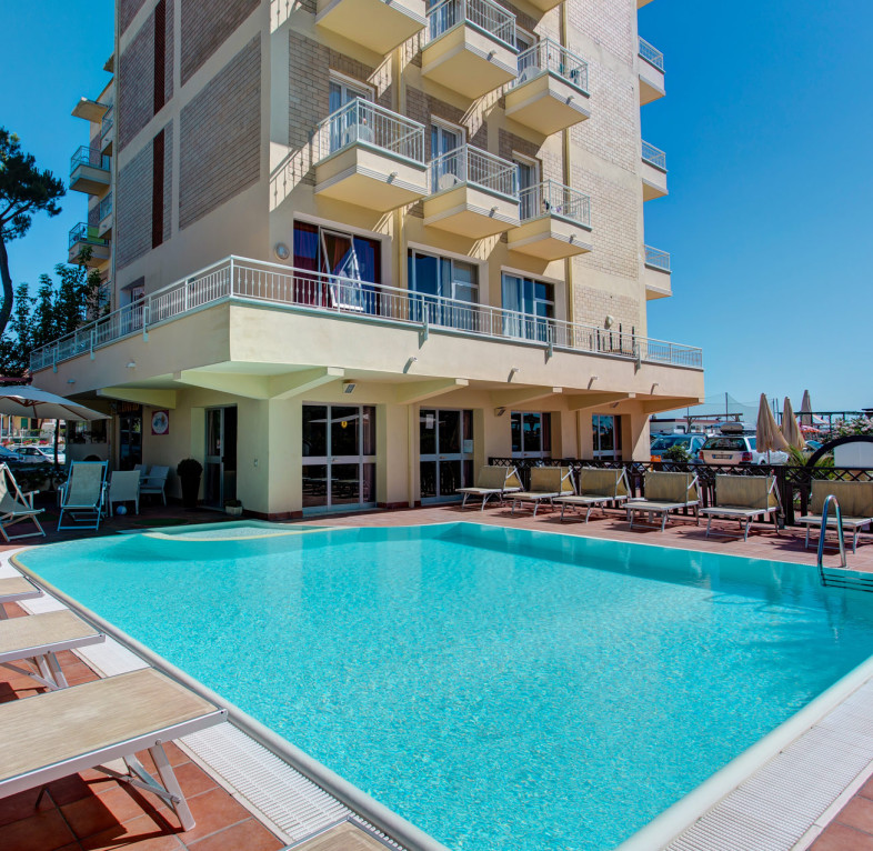 media.Slide_Piscina_2Hotel_David_LidoDiSavio